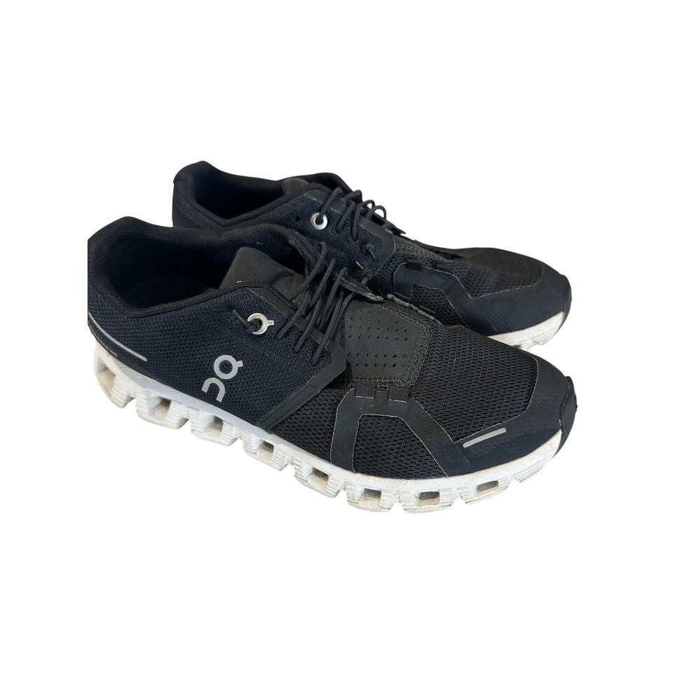 On Running Cloud 5 Black White Running Shoes Sneakers Women's Size 6.5